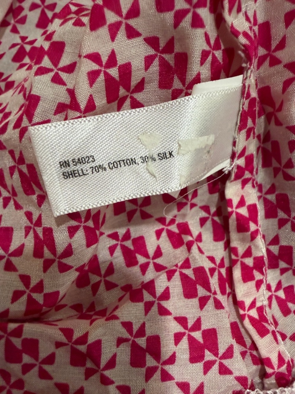 GAP Pink and White Geometric Sleeveless Blouse with Tie - Picture 4 of 4